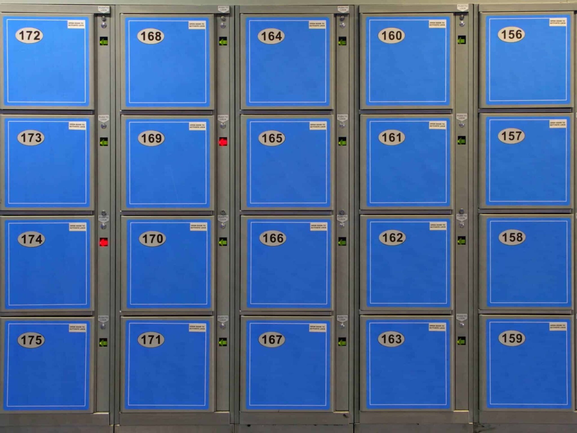 Luggage storage in Iceland