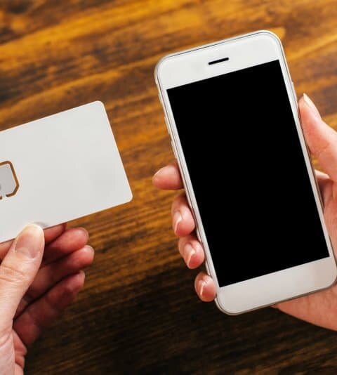 Phone Companies and SIM Cards in Iceland 4 SIM Cards in Iceland