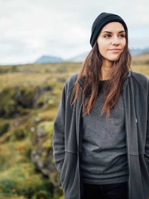 Icelandic woman with philosophy "thetta reddast"