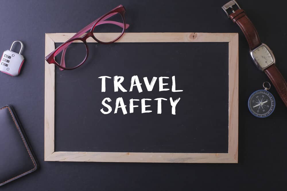 Safety Advice & Driving Tips When Visiting Iceland 1 Travel safety tips and driving tips for Iceland