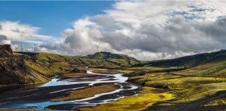 Highland F208 Iceland has stunning views