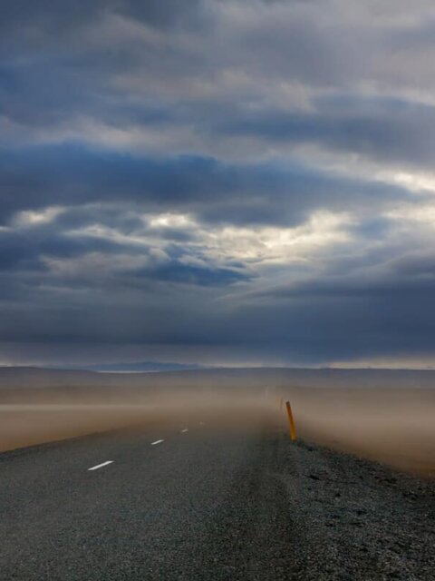 Sandstorms in Iceland on the Ring Road