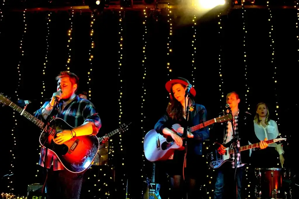A Comprehensive Guide to Icelandic Bands 2 Popular icelandic music bands
